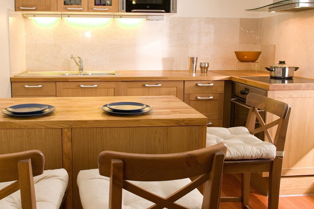 Abbesses Montmartre Apartment Paris Værelse billede